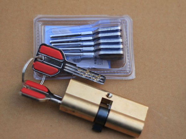 奎屯24小时上门开锁公司